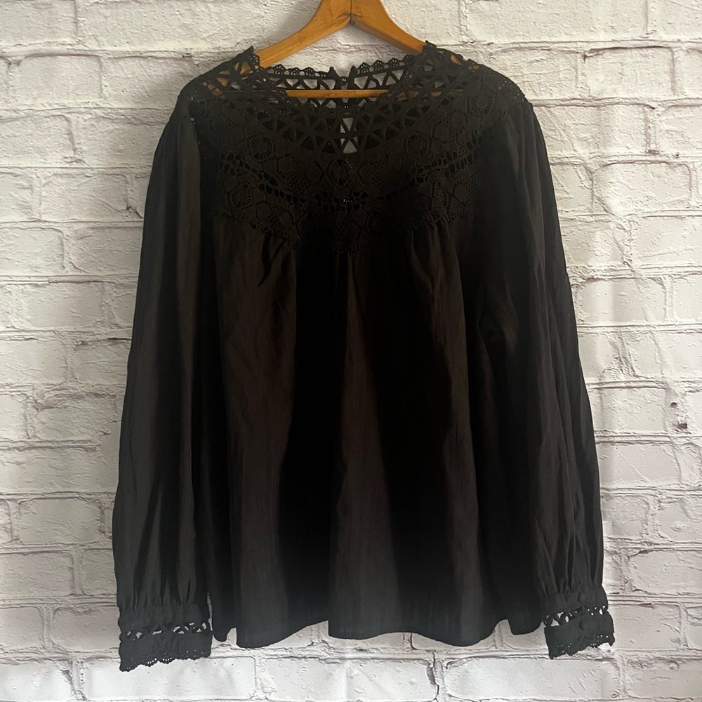 NWT Torrid Lace Trim Cotton Blouse
